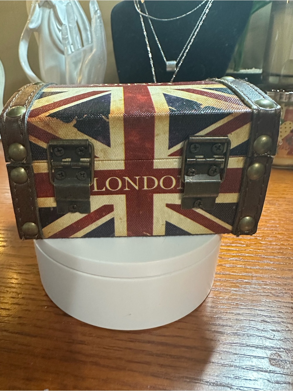Union Jack London Trinket Box - Vintage  GUC - Picture 3 of 9